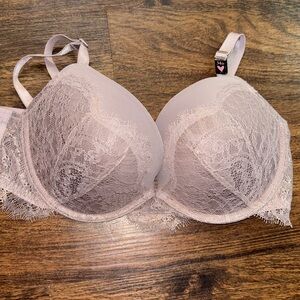 New with Tags Victoria’s Secret Bra